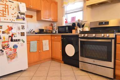 Main picture of 505 Washington St