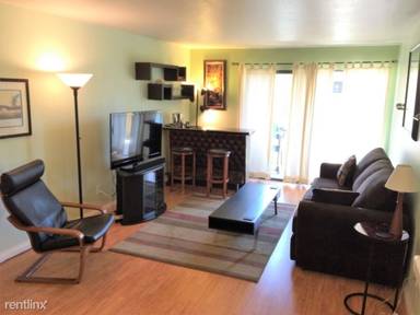 Main picture of 4651 Pico St