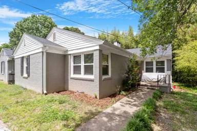 Main picture of 822 Green St