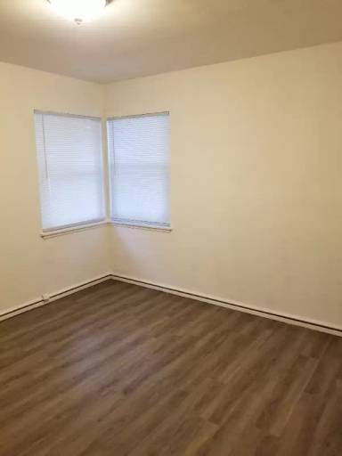 Main picture of 4341 Johnson St