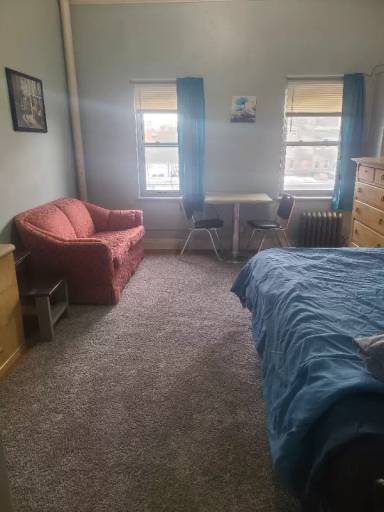 Main picture of 2344 Prospect Ave E