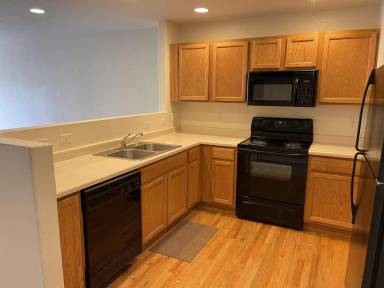 Main picture of 1697 Oak Creek Dr