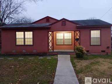 Main picture of 2442 W Huisache Ave