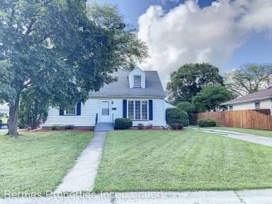 Main picture of 4017 27th Ave