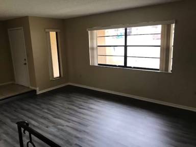 Main picture of 6076 Waycross Dr