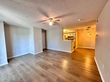 Main picture of 4000 Dancing Cloud Ct