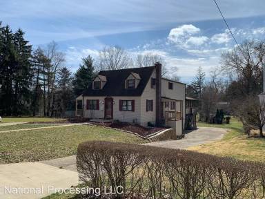 Main picture of 5641 Cross St