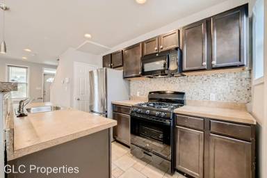 Main picture of 3307 Elmley Ave