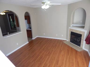 Main picture of 307 Alabarda Ln