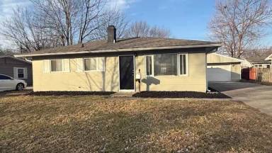 Main picture of 3310 N Fuller Dr