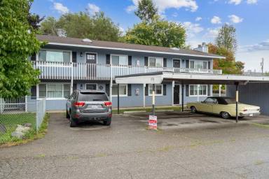 Main picture of 12726 E Main Ave