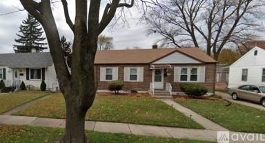 Main picture of 1312 N Irving Ave