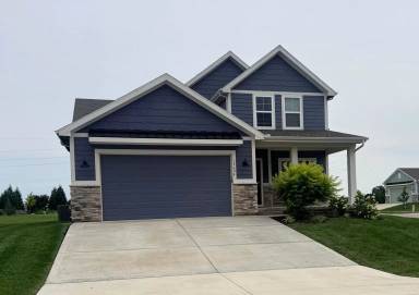 Main picture of Woodland Crossing