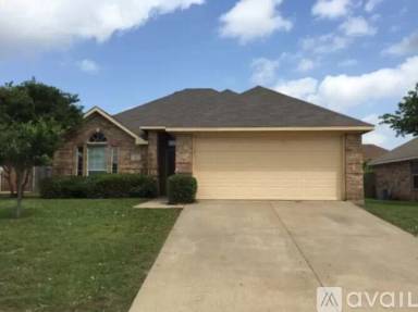 Main picture of 619 Oliver Ln