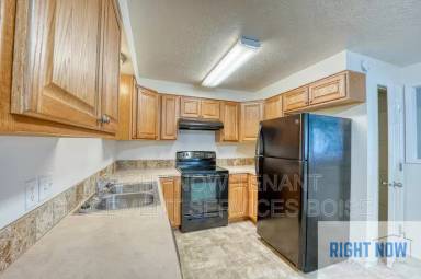 Main picture of 10500 W Irving Ct