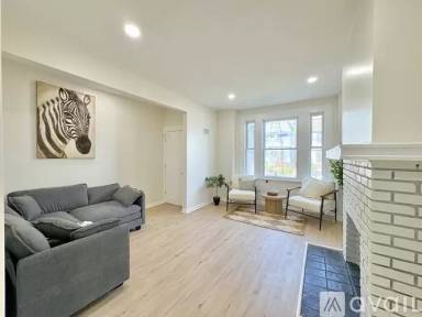 Main picture of 122 Shephard Ave