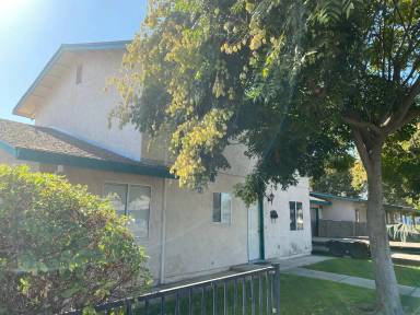 Main picture of 2510 Budd St