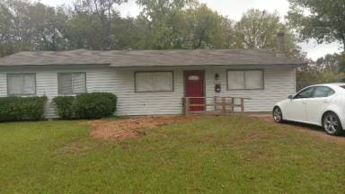 Main picture of 3432 Horseshoe Trl