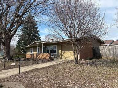 Main picture of 608 Iroquois Dr