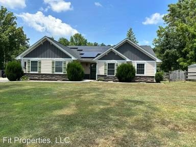 Main picture of 4499 Enoch Dr