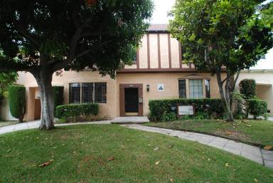 Main picture of 851 S Mansfield Ave