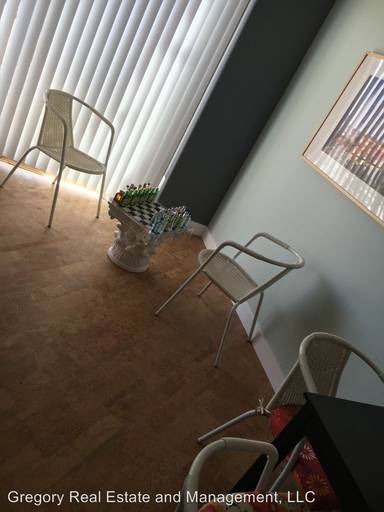 Main picture of Landmark Towers