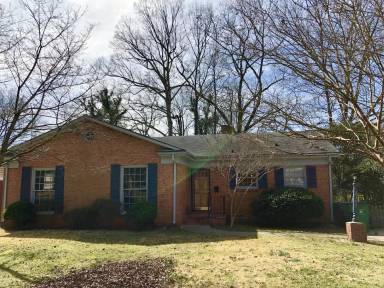 Main picture of 2300 Heywood Ave