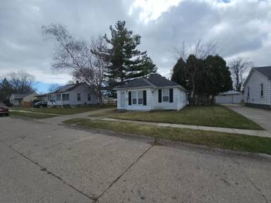 Main picture of 12820 Georgiana Ave