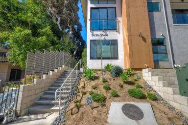 Main picture of 3640 7th Ave