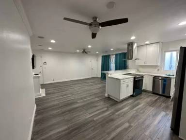 Main picture of 940 7th St