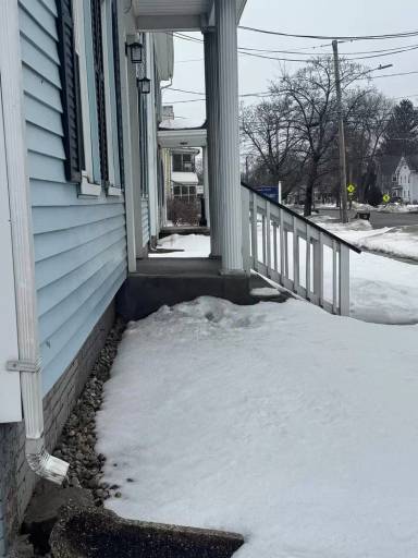 Main picture of 60 Franklin St