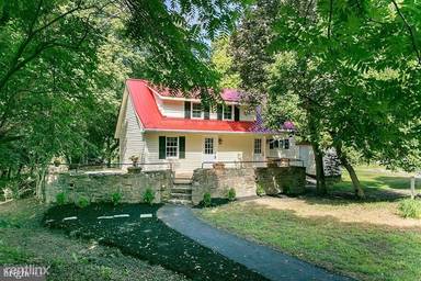 Main picture of 534 S Bethlehem Pike