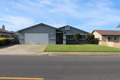 Main picture of 912 W Barton Ave