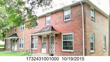 Main picture of 4819-21-23-25 St