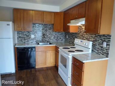 Main picture of 767 S 40th St