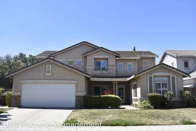 Main picture of 310 Saint Lucia Way