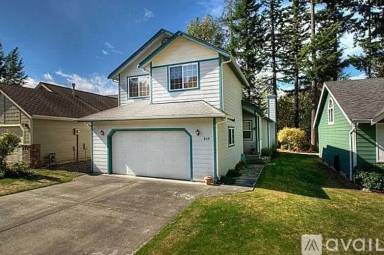 Main picture of 809 Salmonberry Ln