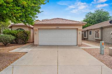 Main picture of 2641 E Campo Bello Dr