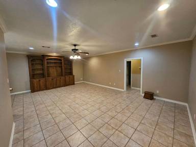 Main picture of 7603 Kurthwood Rd