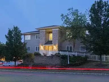 Main picture of 2 Stockton Dr