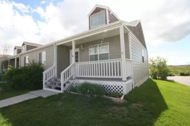 Main picture of 101 13th St