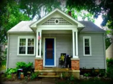 Main picture of 919 W Columbia Ave