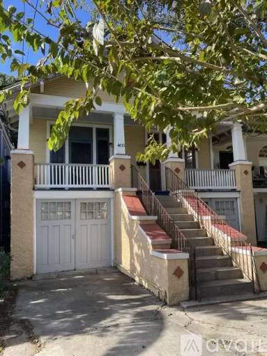 Main picture of 4838 Banks St