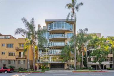 Main picture of 2626 6th Avenue - 200