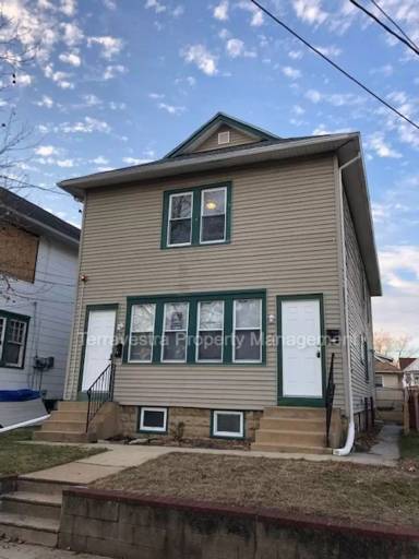 Main picture of 19 Lane Ave