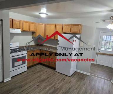Main picture of 1400 E 35th Pl