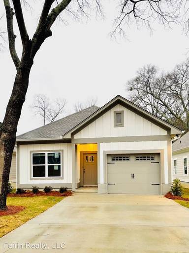 Main picture of 2203 5th Ave S