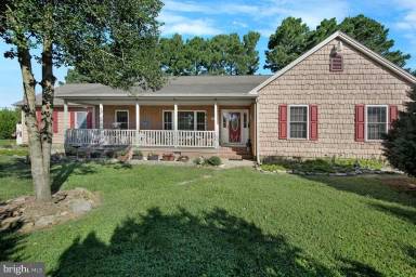 Main picture of 27762 Cross Creek Dr