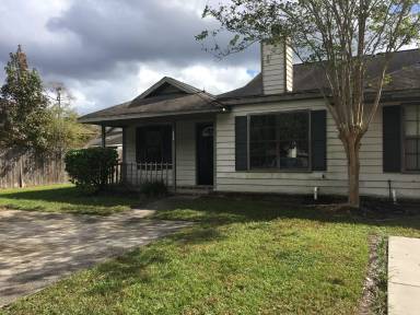 Main picture of 750A Temple Rd