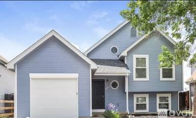 Main picture of 4603 S Buckley Way